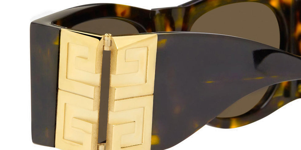 Givenchy® BR0070R041