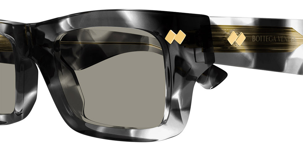Bottega Veneta® BV1351S BV1351S 002 50 - Havana/Smoke Sunglasses