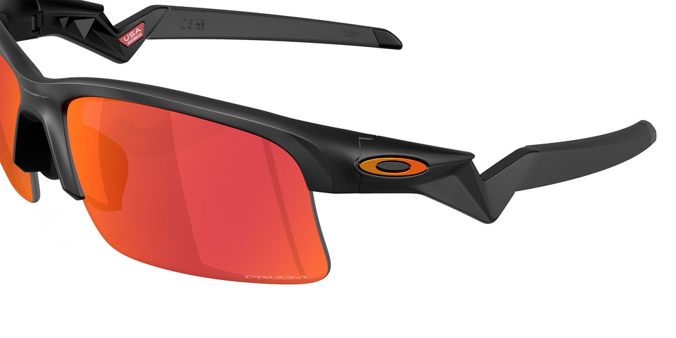 Oakley® OJ9013 CAPACITOR OJ9013 901309 62 Sunglasses - Matte Black / Prizm Field