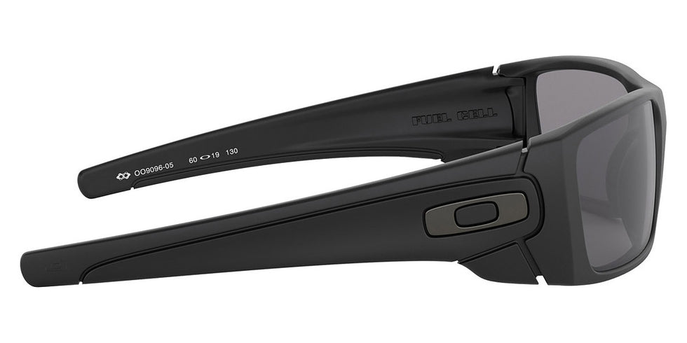 Oakley® OO9096 Fuel Cell OO9096 909605 60 - Matte black/Grey polarized Sunglasses