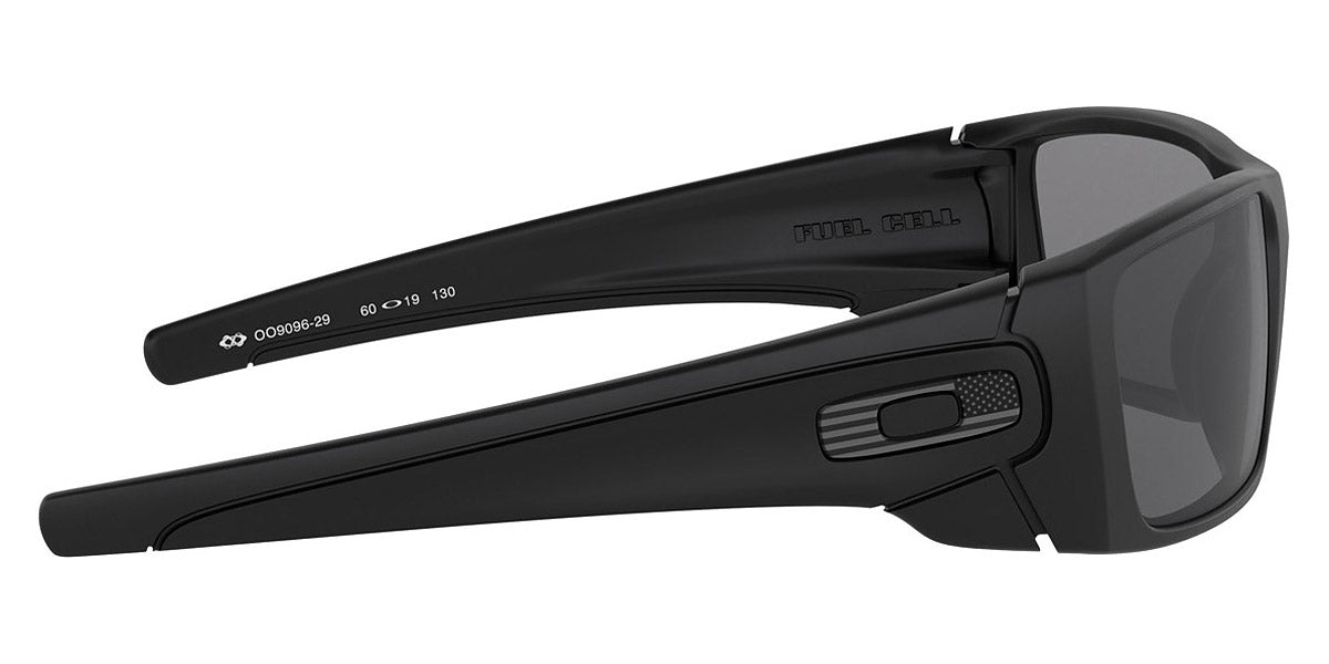 Oakley® OO9096 Fuel Cell OO9096 909629 60 - Matte black/Grey Sunglasses
