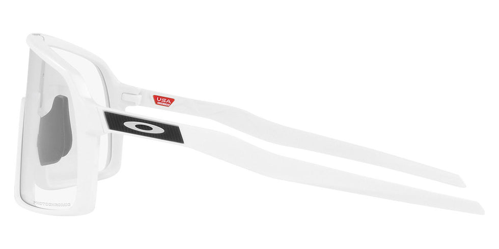 Oakley® OO9406 Sutro OO9406 940699 137 - Matte white/Clear to black iridium photochromic Sunglasses