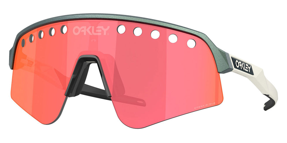 Oakley® OO9465 Sutro Lite Sweep OO9465 946531 39 - Matte Silver/Blue Colorshift/Prizm Trail Torch Sunglasses
