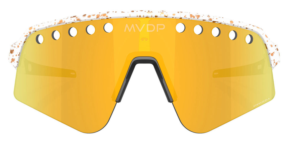 Oakley® OO9465 Sutro Lite Sweep OO9465 946533 39 - White Splatter/Prizm 24K Sunglasses