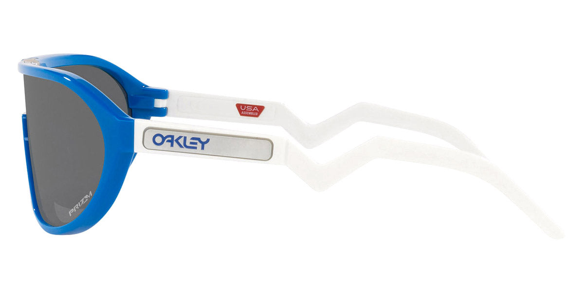 Oakley® OO9467 Cmdn OO9467 946707 33 - Sapphire Sunglasses