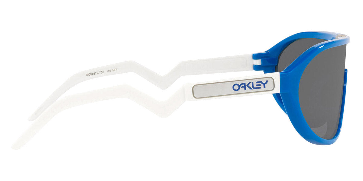 Oakley® OO9467 Cmdn OO9467 946707 33 - Sapphire Sunglasses