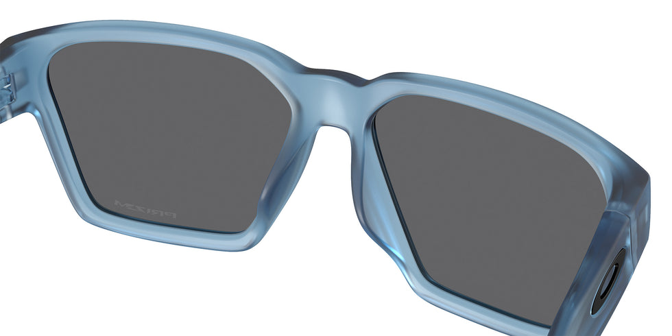 Oakley® OO9497 BRIZA OO9497 949708 58 Sunglasses - Matte Transparent Stonewash/Gr001 - Grey