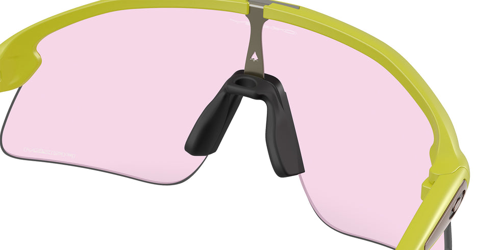 Oakley® OO9517 STUNT DEVIL OO9517 951715 39 Sunglasses - Cactus / Prizm Low Light 951715