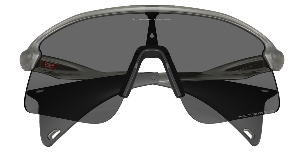 Oakley® OO9518 STUNT DEVIL S OO9518 951808 36 Sunglasses - Matte Gray Ink / Clear to Black Iridium Photochromic