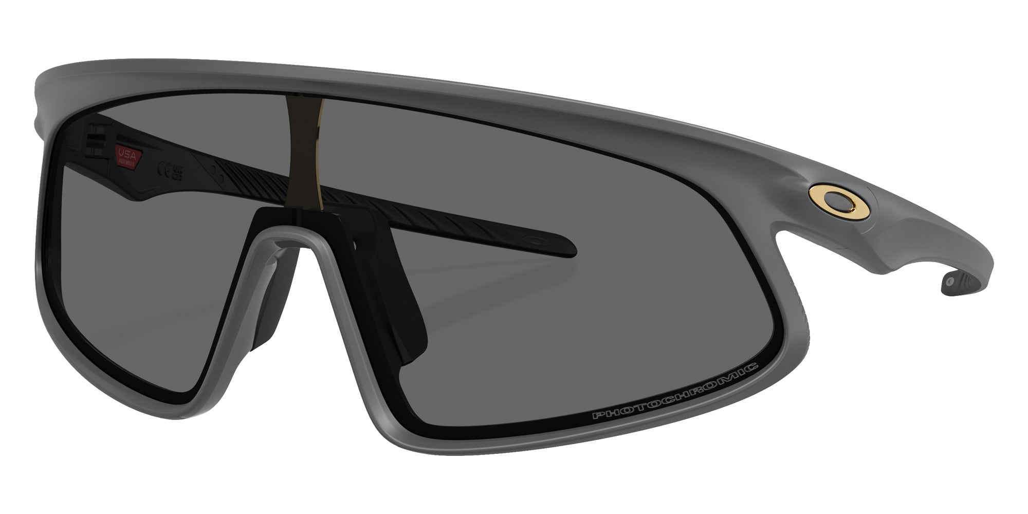 Oakley® OO9524D RSLV 141 OO9524D 952406 41 Sunglasses - Matte Carbon / Clear to Black Iridium Photochromic 952406