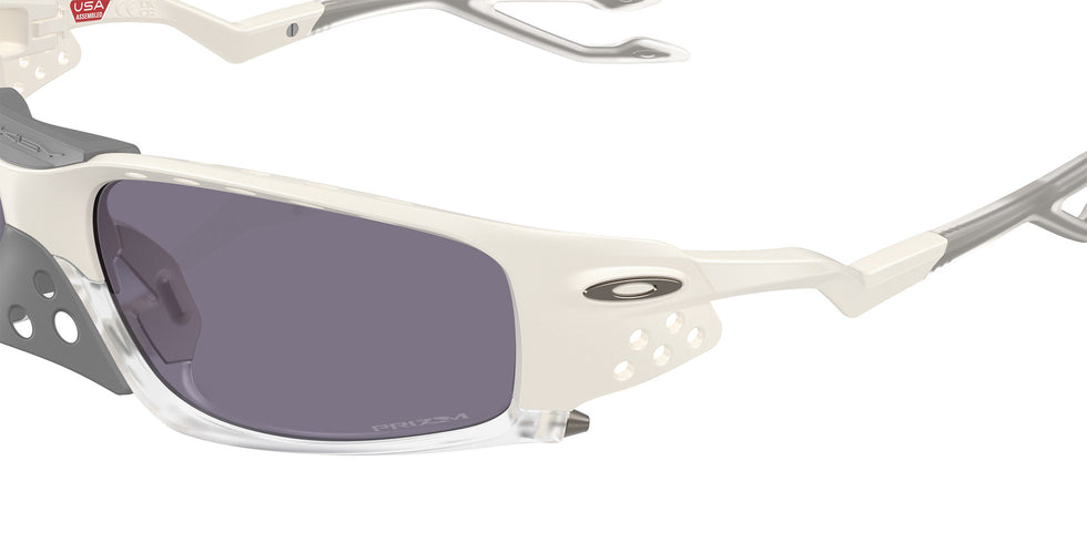 Oakley® OO9529 PLANTARIS SQ OO9529 952902 61 Sunglasses - Matte Mist / Prizm Gray 952902
