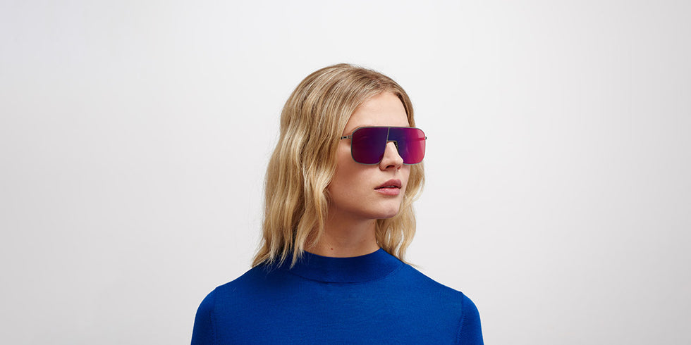 Mykita® STUDIO12.2 MYK STUDIO12.2 Shiny Graphite / Infrared Flash 136 - Shiny Graphite / Infrared Flash Sunglasses