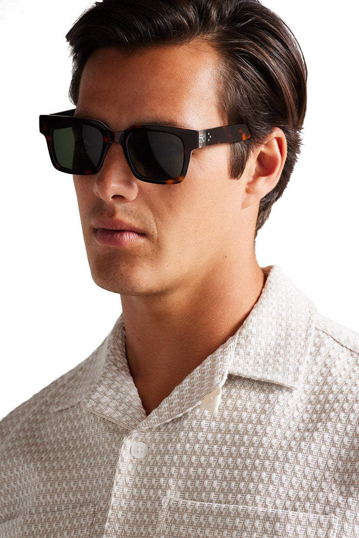 OLIVER GOLDSMITH® & TED BAKER® -WINSTON TORTOISE SUNGLASSES ON PERSON