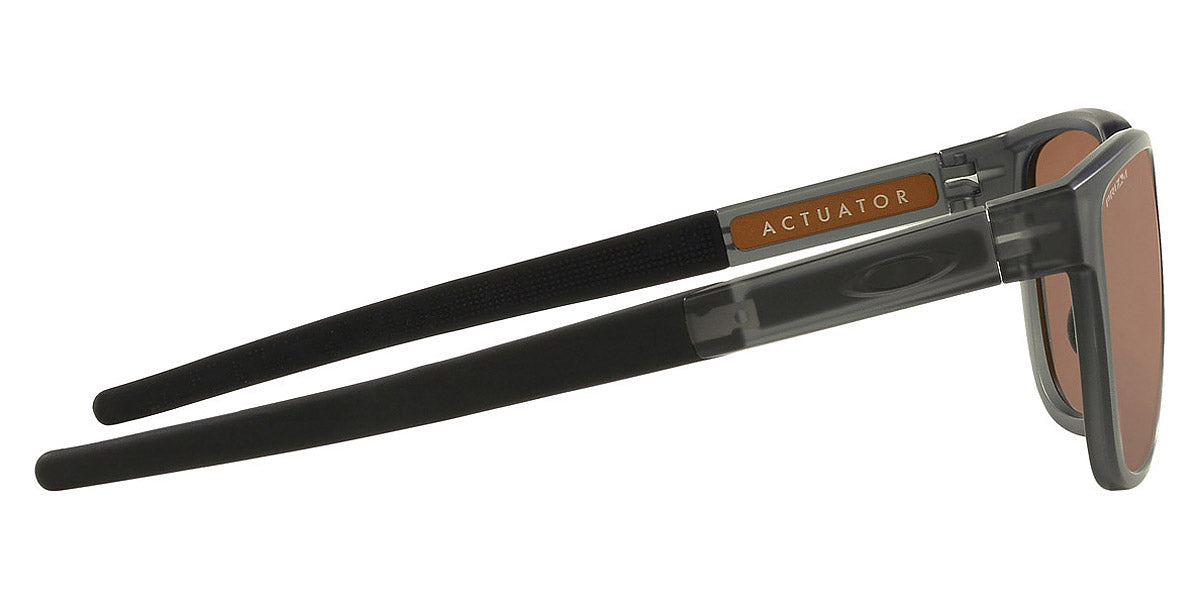 Oakley® 0OO9250A - Actuator (A) 0OO9250A 925003 57 - Matte grey smoke/Prizm tungsten Sunglasses