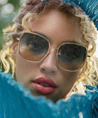 Barton Perreira® Louie Rectangle Sunglasses - EuroOptica display picture 2