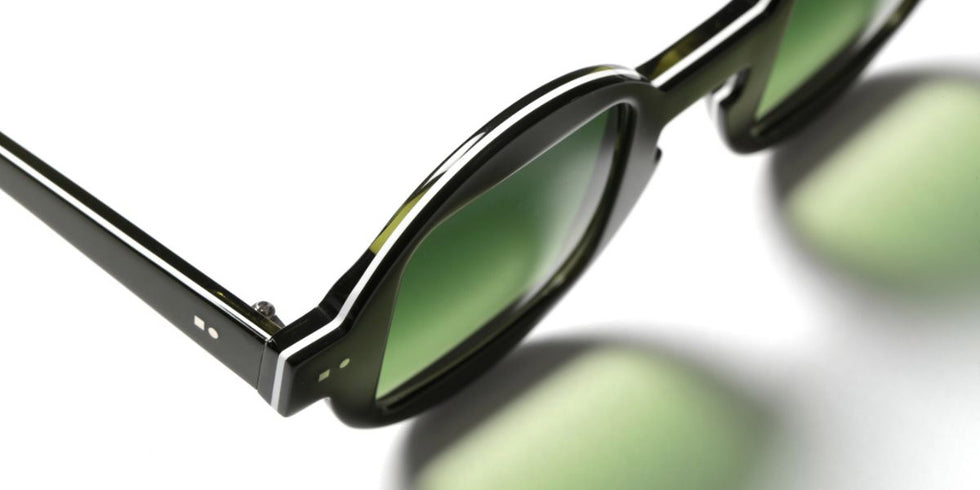 Sabine Be® Be Whaouh ! Sun SB Be Whaouh ! Sun 170 42 - Shiny Translucent Dark Green / White / Shiny Translucent Dark Green Sunglasses
