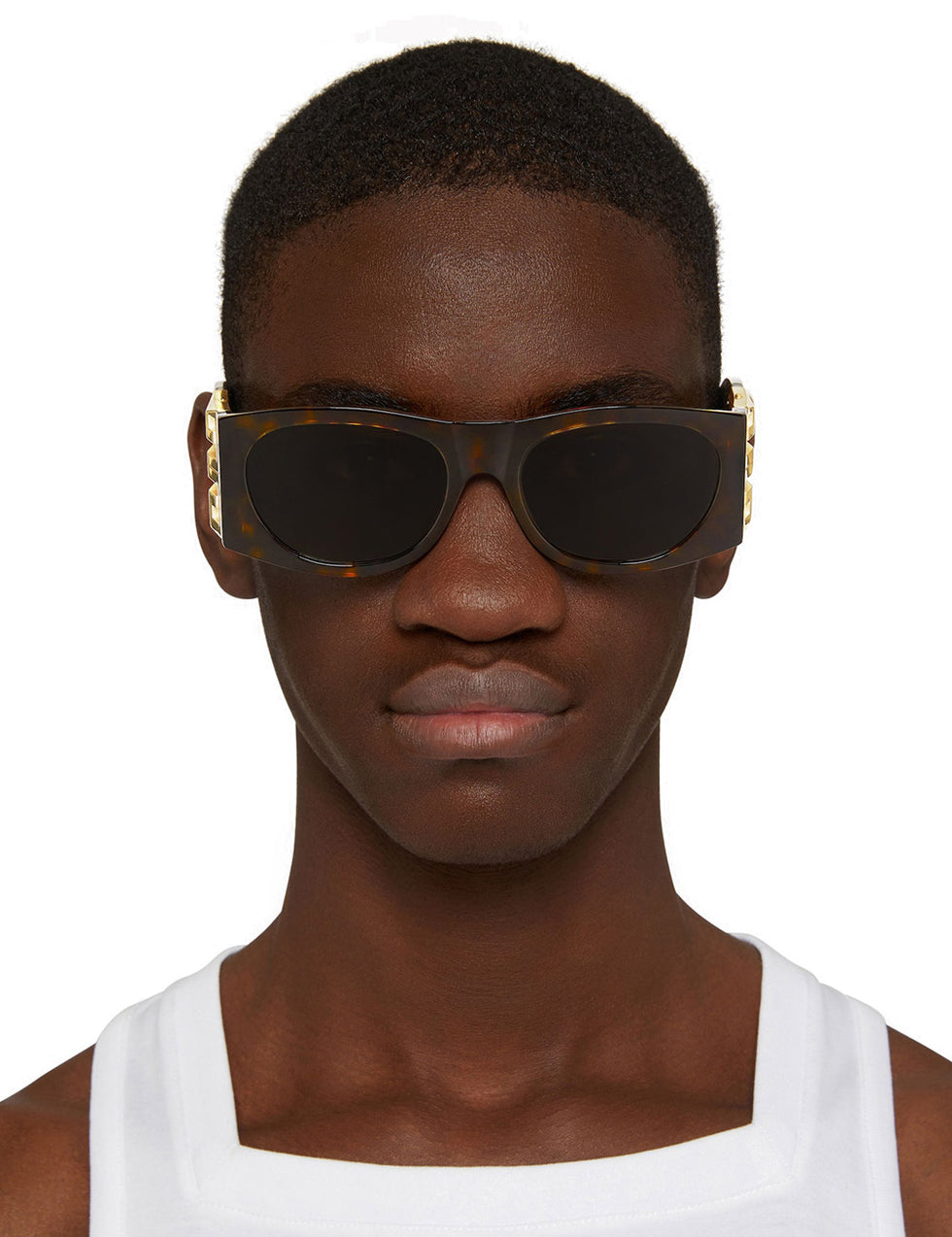 Givenchy® BR0070R041
