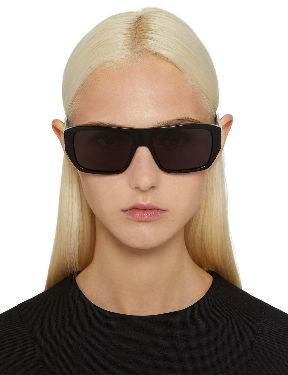 Givenchy® BR0078R03G