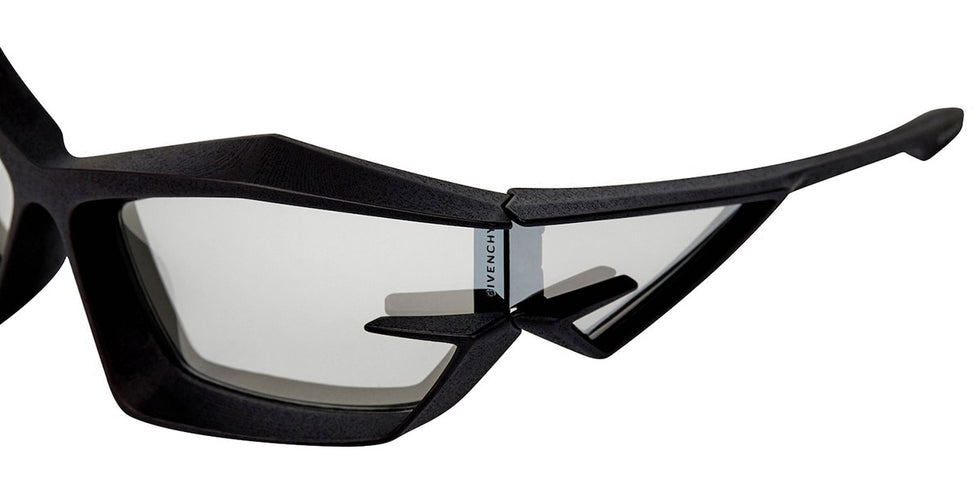 Givenchy® BR007GR04A