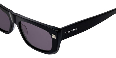 Givenchy® BR007TR048
