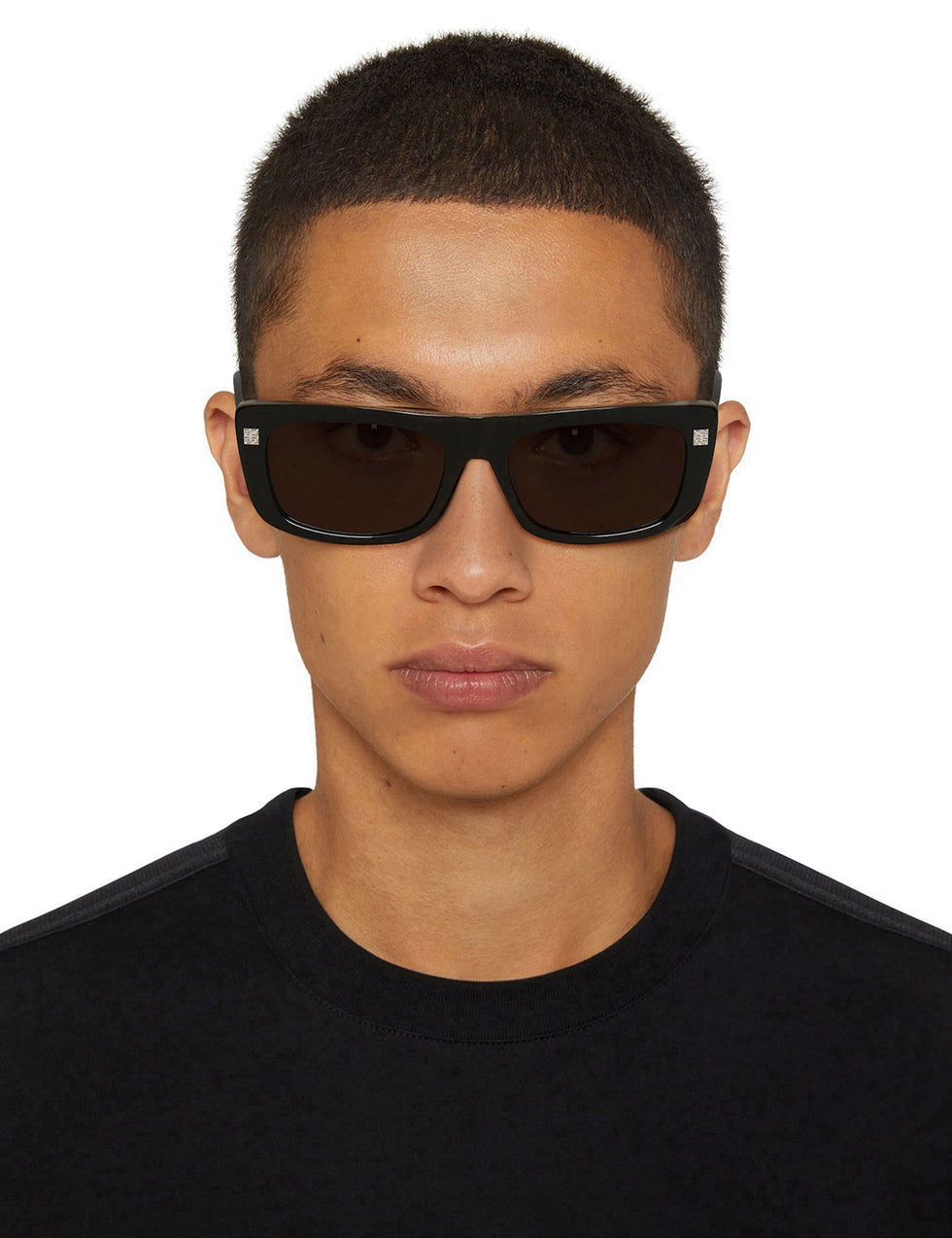 Givenchy® BR007TR048