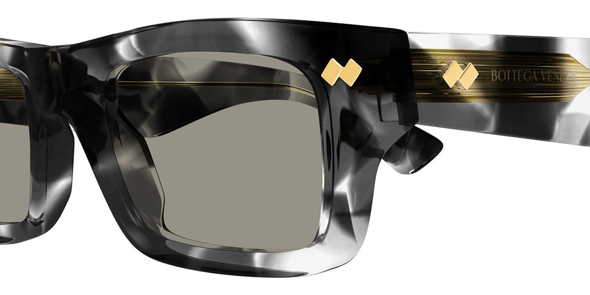 Bottega Veneta® BV1351S BV1351S 002 50 - Havana/Smoke Sunglasses