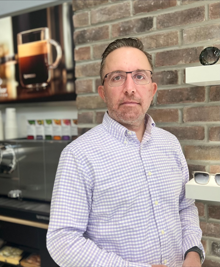 Jared - Professional Eyewear Stylist