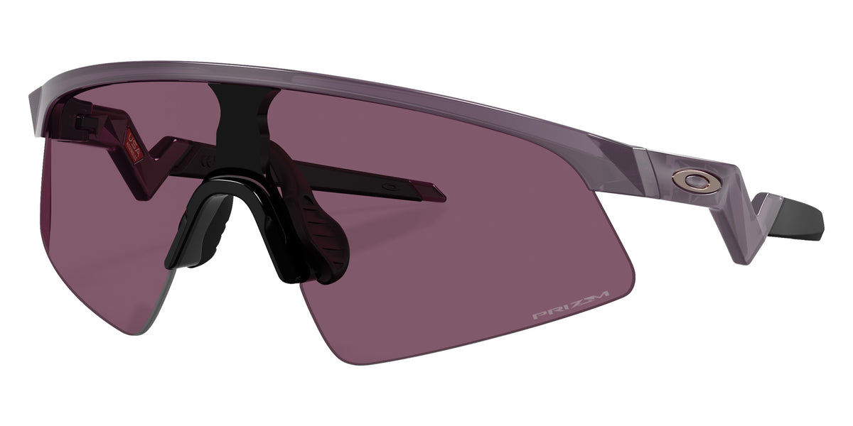 Oakley® OJ9015 RESISTOR SWEEP Sunglasses - Transparent Aubergine