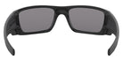 Oakley® OO9096 Fuel Cell OO9096 909605 60 - Matte black/Grey polarized Sunglasses