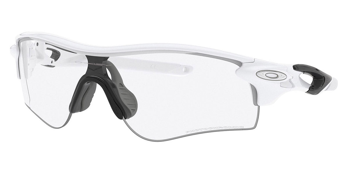 Oakley® OO9206 Radarlock Path (A) OO9206 920669 38 - White out/Clear to black iridium photochromic Sunglasses