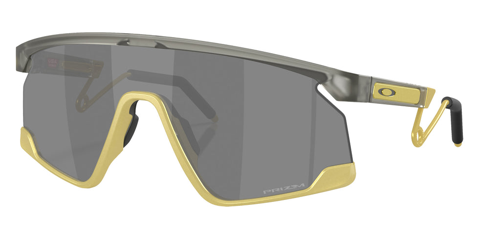 Oakley® OO9237 BXTR METAL OO9237 923714 39 Sunglasses - Matte Gray Ink/Vintage Gold / Prizm Black Mirrored