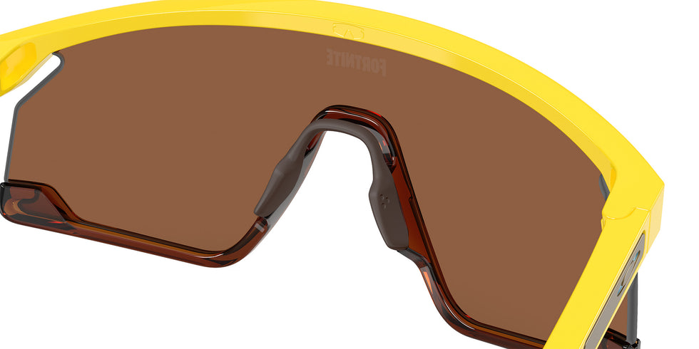 Oakley® OO9280 BXTR OO9280 928021 39 Sunglasses - Yellow / Prizm Tungsten Mirrored
