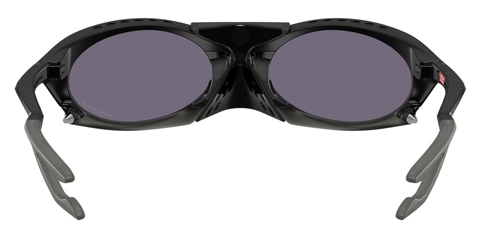 Oakley® OO9437 PLANTARIS OO9437 943701 63 Sunglasses - Matte Black / Prizm Gray