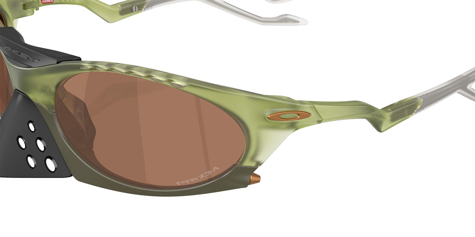 Oakley® OO9437 PLANTARIS OO9437 943703 63 Sunglasses - Matte Transparent Fern / Prizm Tungsten Mirrored