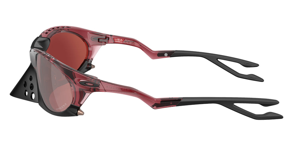 Oakley® OO9437 PLANTARIS Sunglasses - Transparent Iron Red