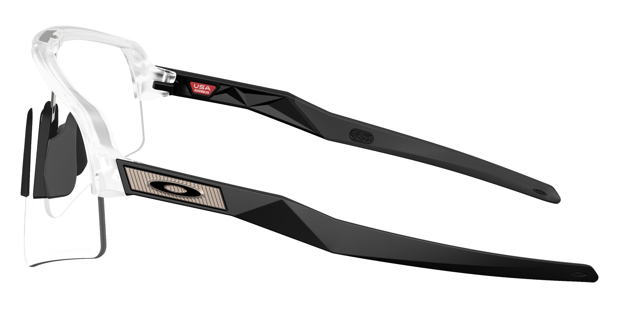 Oakley® OO9465 SUTRO LITE SWEEP OO9465 946539 39 Sunglasses - Matte Clear / Clear to Black Iridium Photochromic 946539