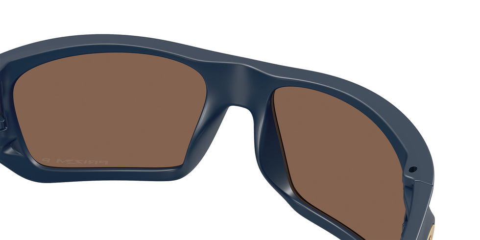Oakley® OO9486 MASSETER OO9486 948609 60 Sunglasses - Matte Abyss / Prizm 24K Polarized Mirrored