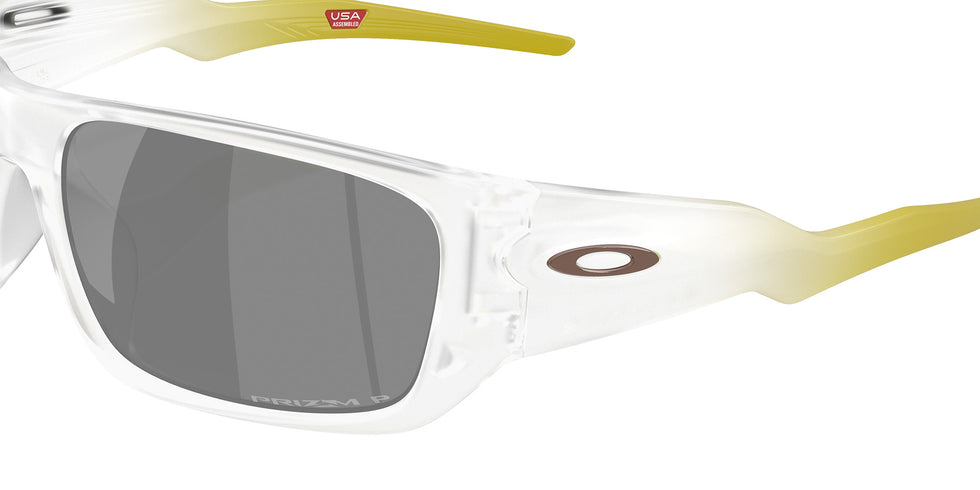 Oakley® OO9486 MASSETER OO9486 948615 60 Sunglasses - Clear / Prizm Black Polarized Mirrored 948615