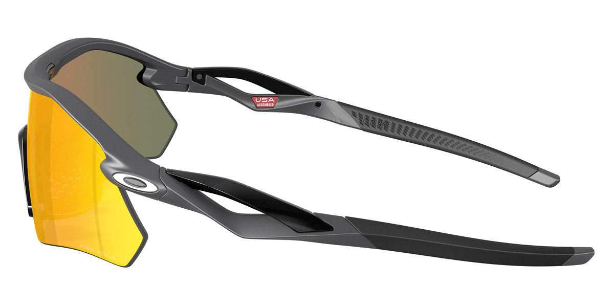Oakley® OO9495D RADAR PLATE OO9495D 949503 36 Sunglasses - Gray / Prizm Ruby Mirrored