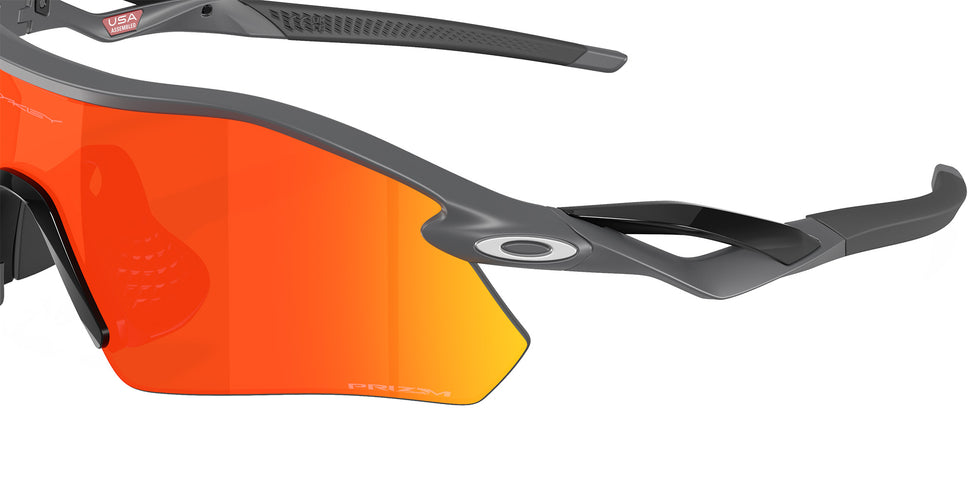 Oakley® OO9495D RADAR PLATE OO9495D 949503 36 Sunglasses - Gray / Prizm Ruby Mirrored