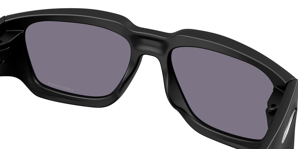 Oakley® OO9514 INSTAGATOR OO9514 951401 58 Sunglasses - Matte Black / Prizm Gray