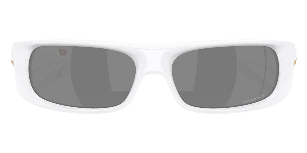 Oakley® OO9522 HIGHLAND OO9522 952202 62 Sunglasses - Pearlized White / Prizm Black Mirrored