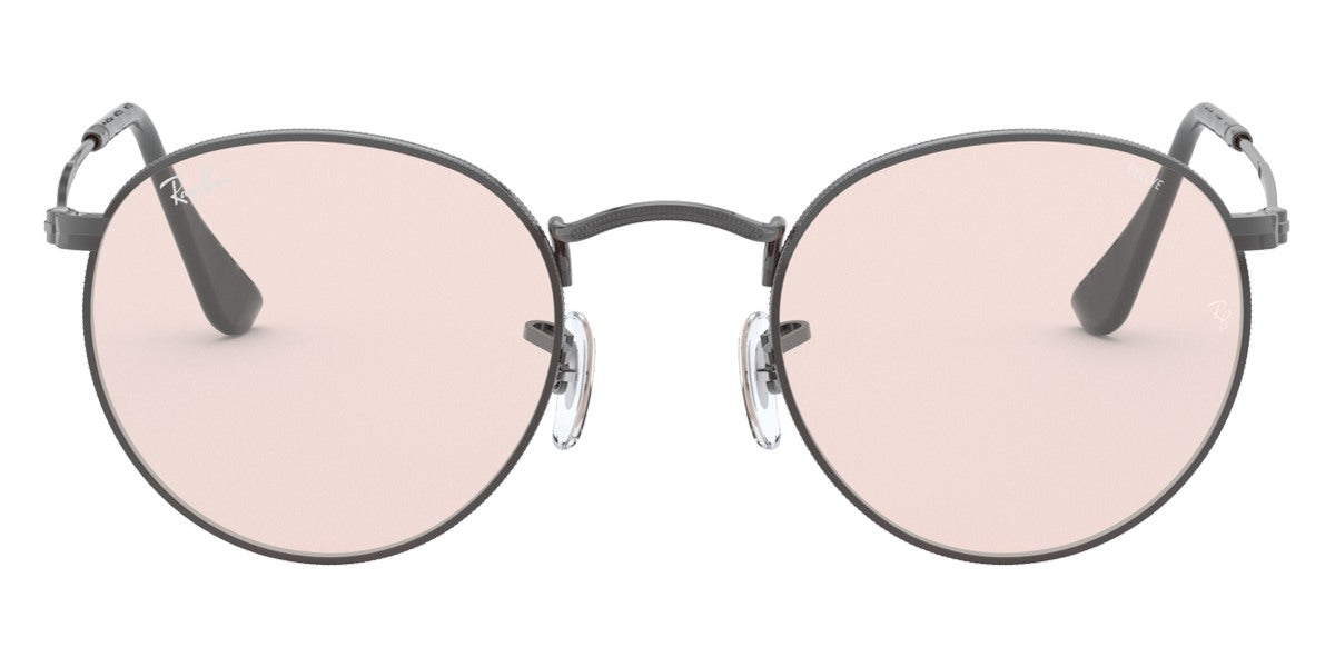 Ray-Ban® Round Metal RB3447 RB3447 9196BL 47 - Legend Gold with Photochromic Gray/Blue Light Filter lenses Sunglasses