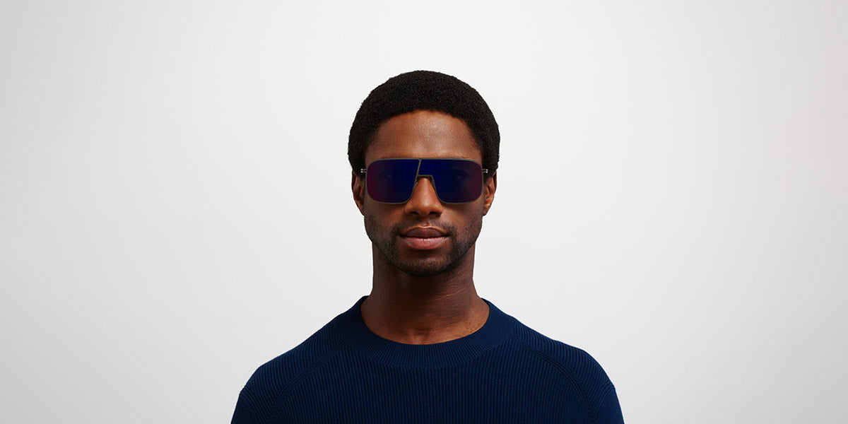 Mykita® STUDIO12.2 MYK STUDIO12.2 Shiny Graphite / Infrared Flash 136 - Shiny Graphite / Infrared Flash Sunglasses