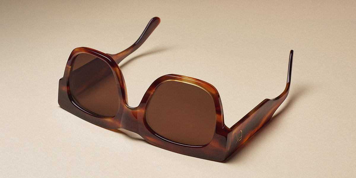 Emmanuelle Khanh® EK 1999 EK 1999 525 52 - 525 - Bronze Tortoise Sunglasses